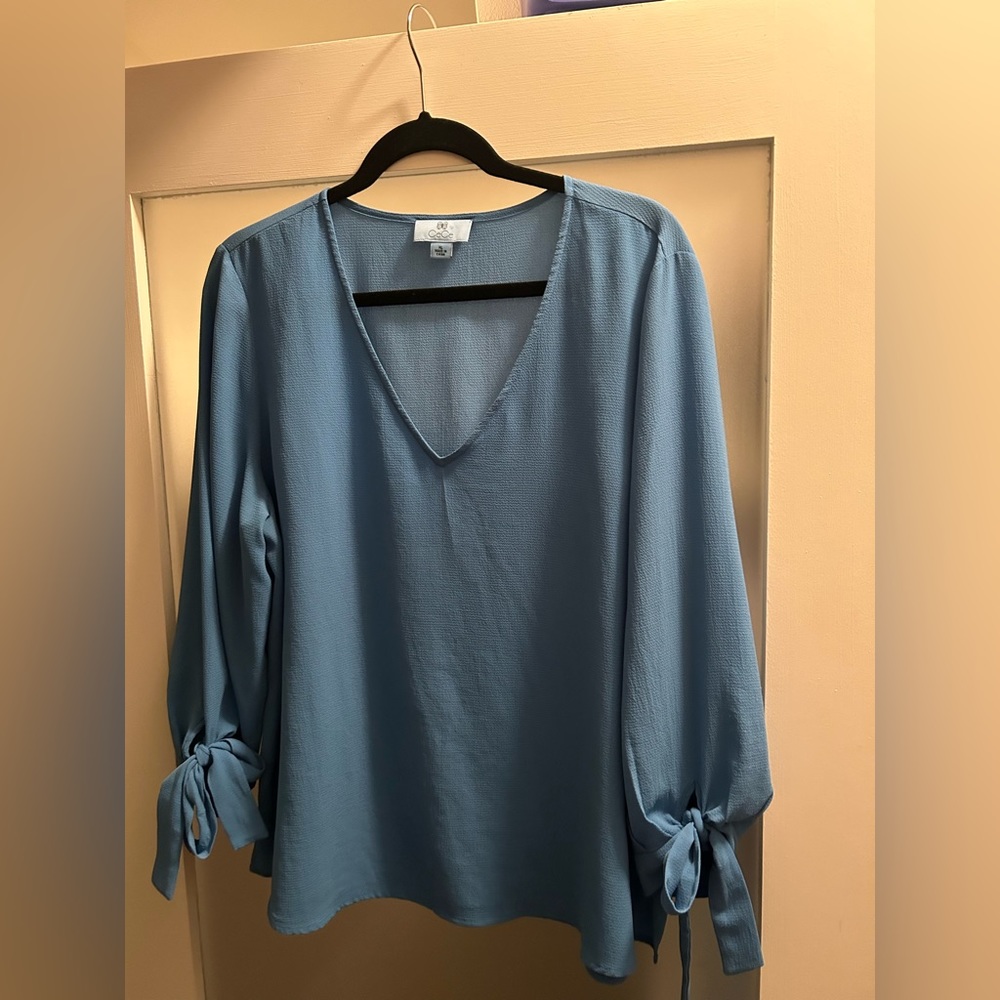 CeCe Light Blue V-Neck Tie-Sleeve Blouse